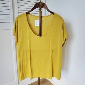 Oversized tee